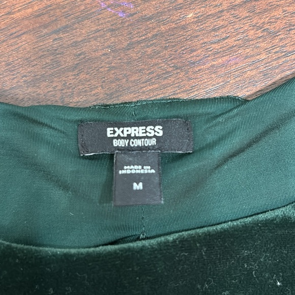 COPY - Express body contour bodysuit - Picture 3 of 8